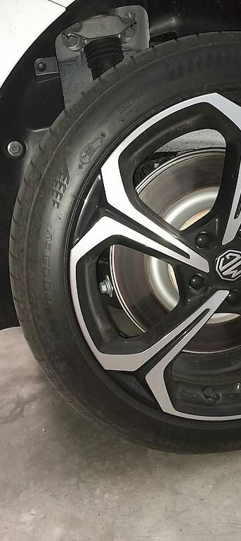 Altro in Scrittura & Disegno: 4 Pneus été 235/45 R18 – Usato da Savièse venduto da ale_f8sn 2