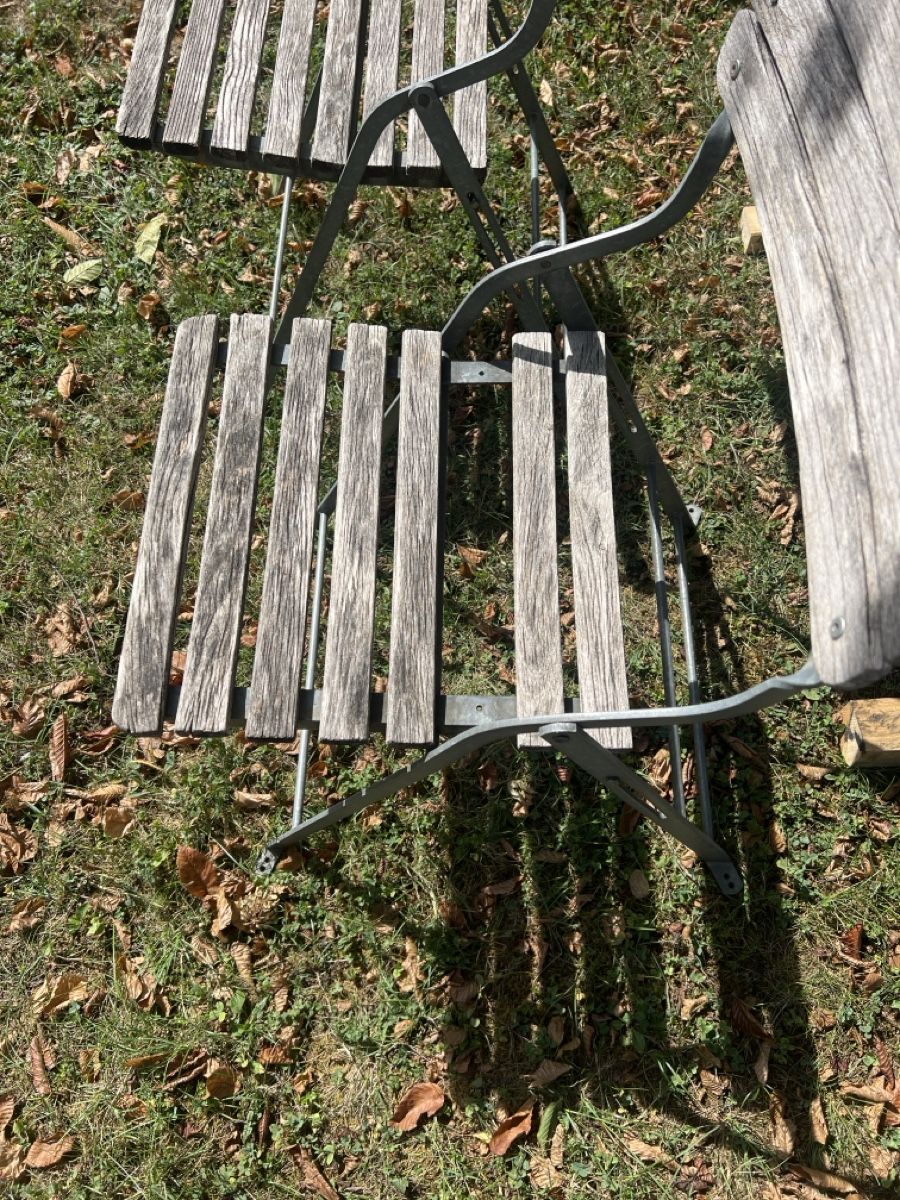 Set di tavolo e panche: Garten Tische mit Stühlen – Usato da Zürich venduto da Pan-Europ 3