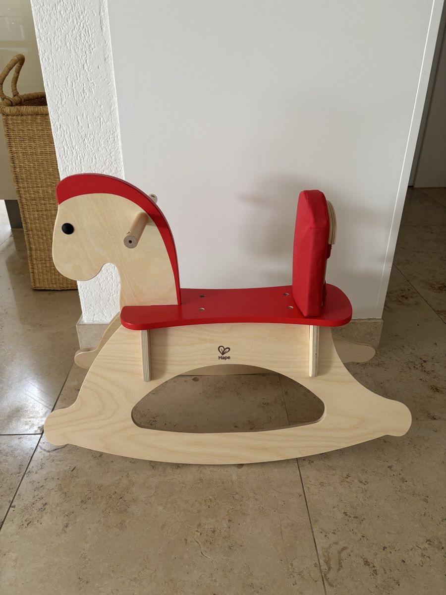Hape Giocattoli: Hape Schaukelpferd – Usato da Erlenbach ZH venduto da itemstobepruchased 6