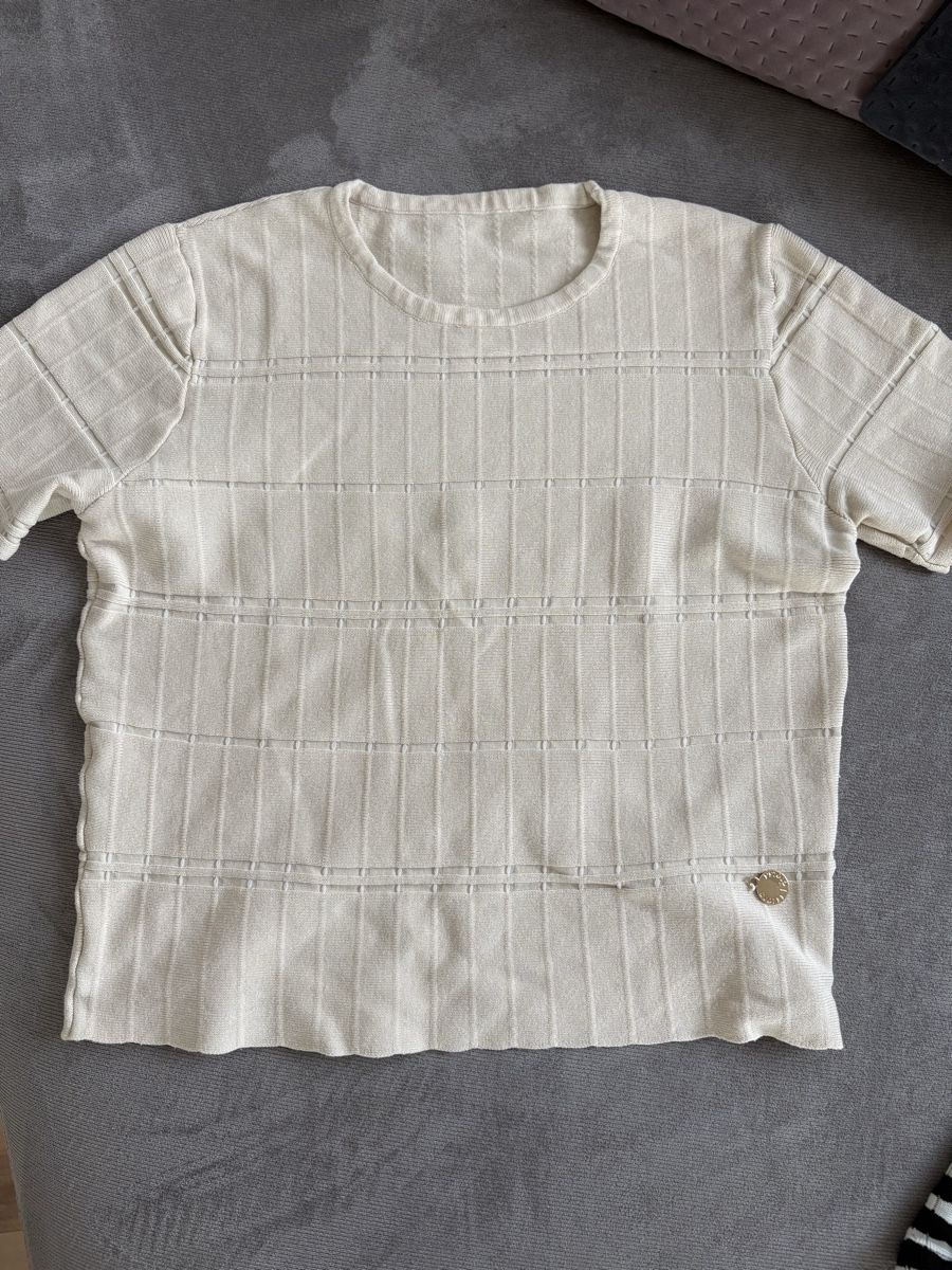 Lotti di vestiti: 2x cropped Shirts – Usato da Selzach venduto da Leon21 2