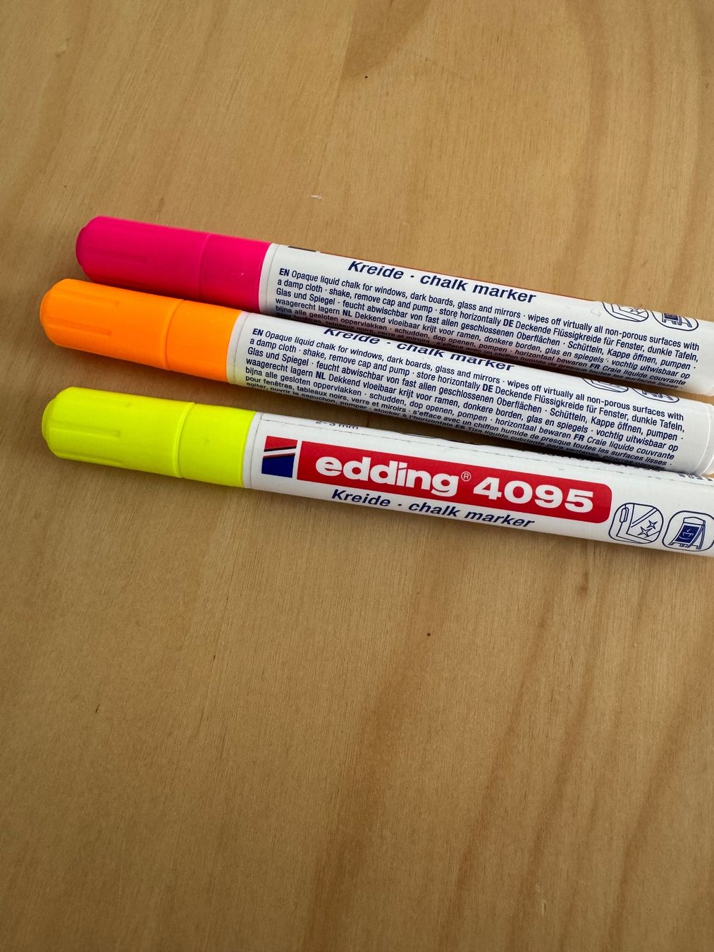Stifte & Marker: Edding Kreide Marker neonfarben 3er Set – Gebraucht aus Goldach von Hibiskus23