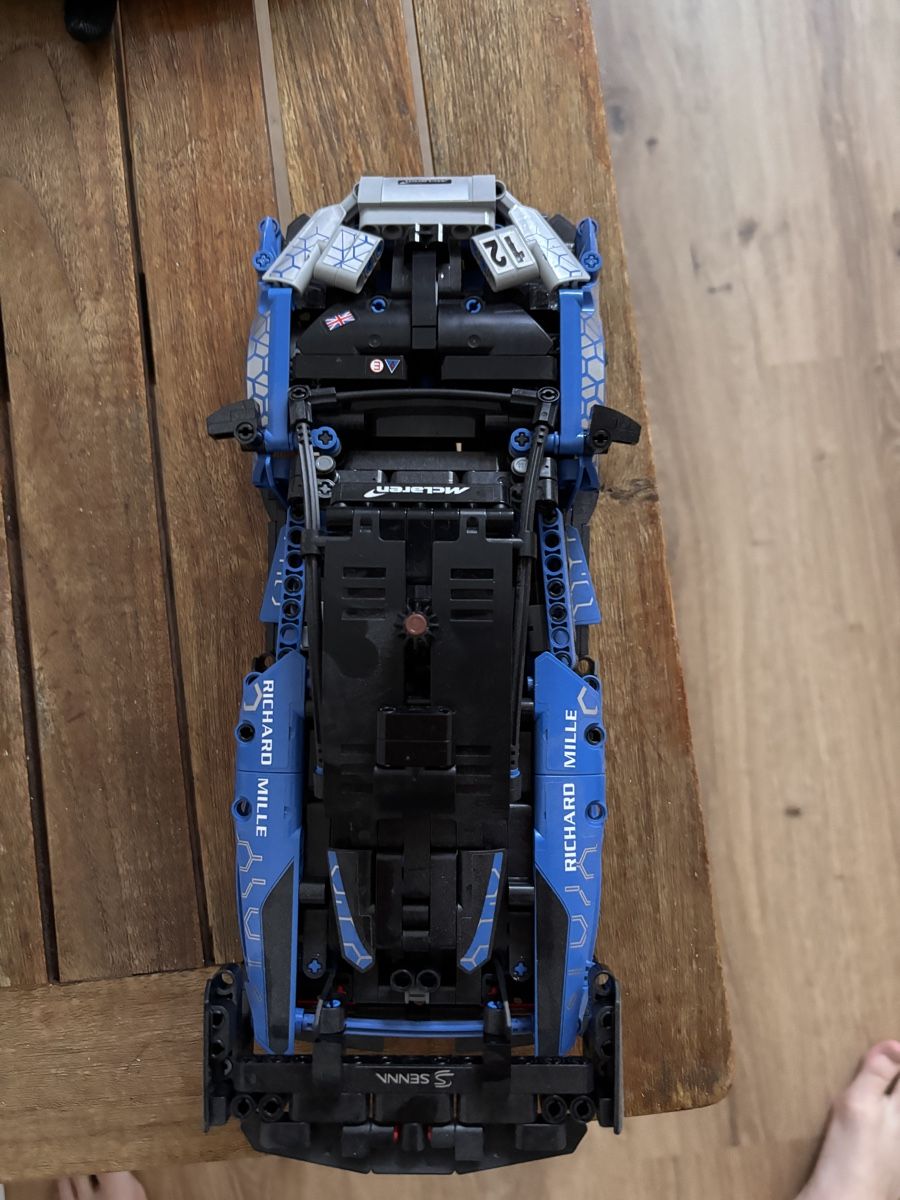 Lego Jouets: McLaren Senna Lego Technic – D'occasion à Riniken par Sevia6 2