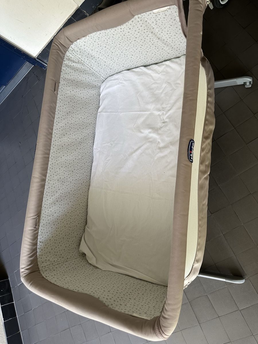 Betten: Lit bébé next to me cododo  – Gebraucht aus Carouge GE von Leeleelee2 2