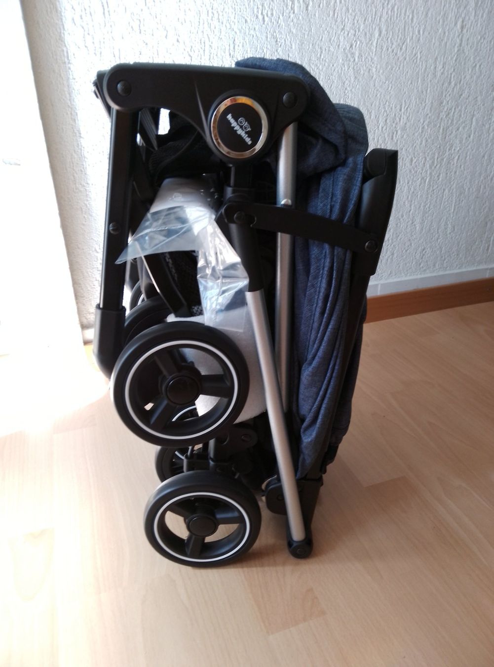 Carrozzine: Poussette NEUVE Happykids super compacte – Nuovo e nell'imballaggio originale da Dombresson venduto da sev_bsb8 2