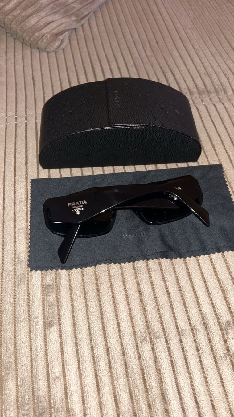 Prada Brillen & Gläser: Lunette Prada Unisex symbole – Gebraucht aus Marly von lol_x86s 1