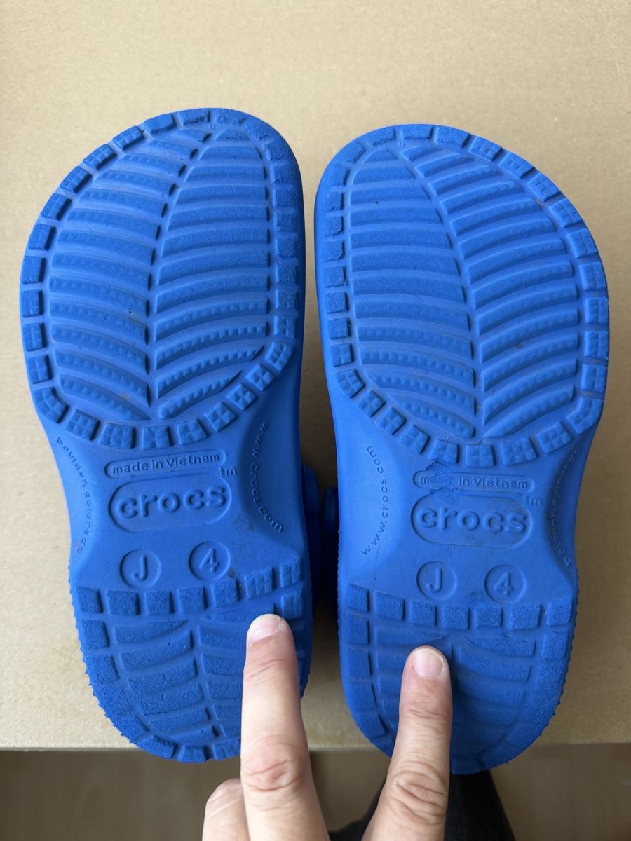Crocs Scarpe da uomo: Blaue Crocs Gr. J4 (36/37) – Usato da Aarau venduto da Tam6 4