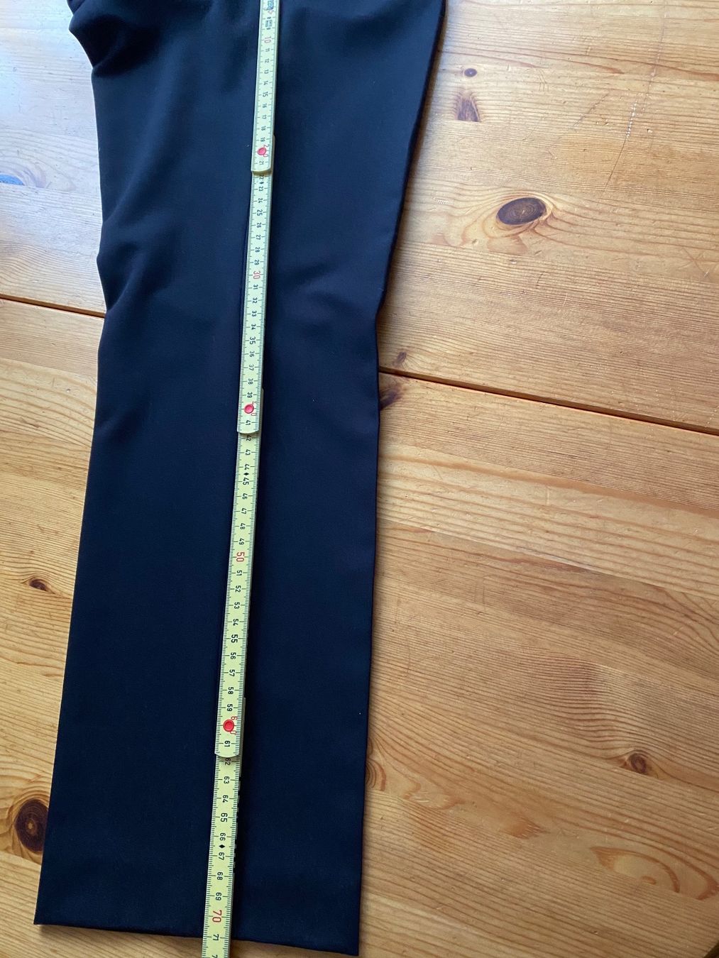Pantaloni: Klassische Damenhose Gr.42, eher Gr. 40 – Nuovo (secondo la descrizione) da Schnottwil venduto da eka_sk9q