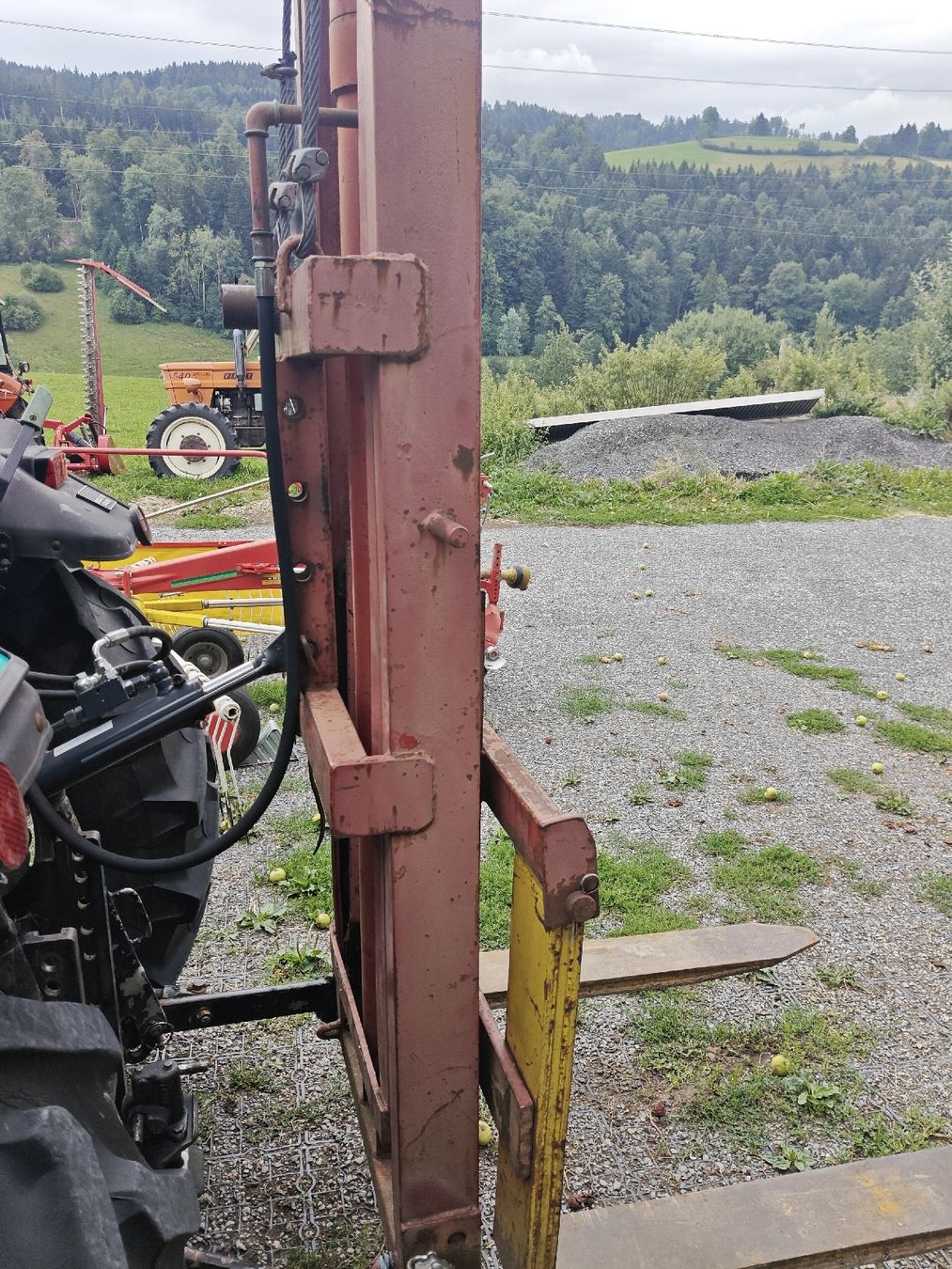 Gabelstapler & Hubwagen: Heckstapler für Traktor – Gebraucht aus St. Gallen von Jan_Falk 1