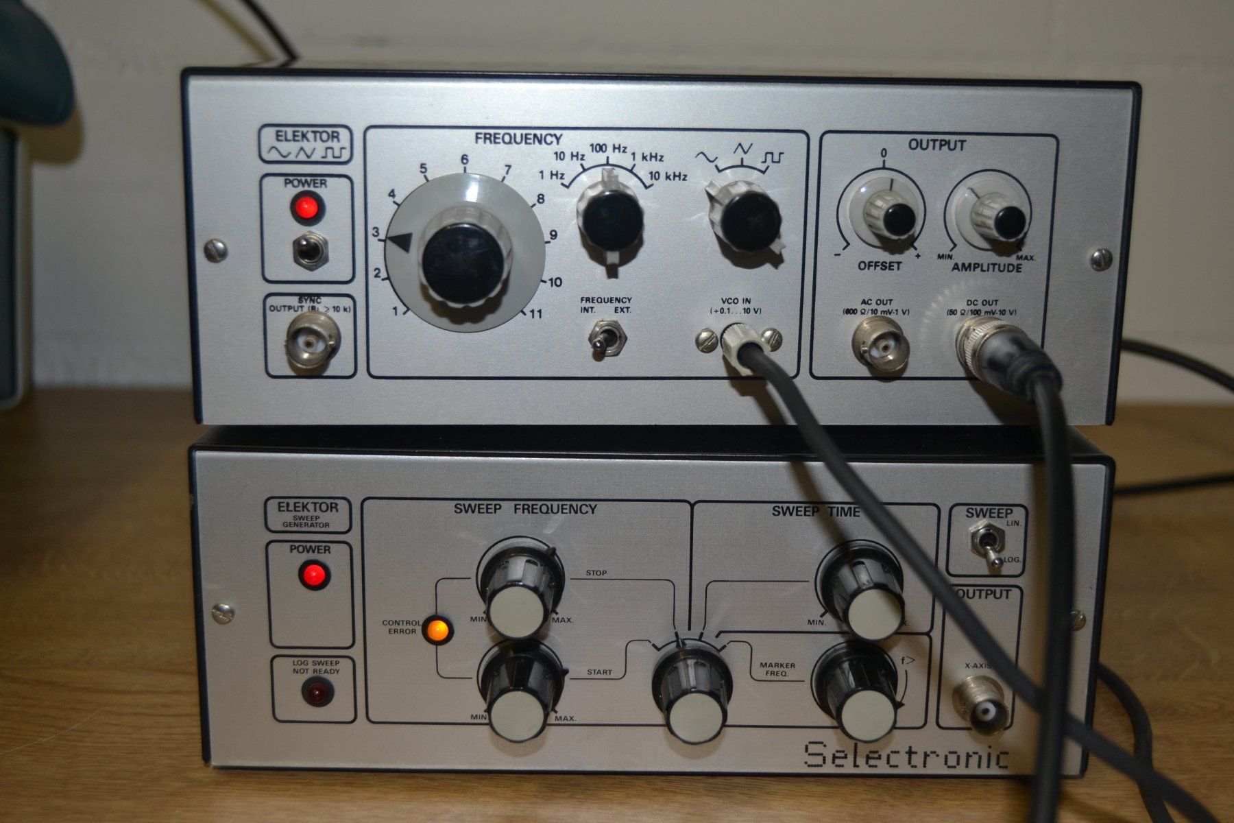 Misurare: Elektor Set Funktions- und Sweep-Generator – Usato da Wil SG venduto da fanofrio