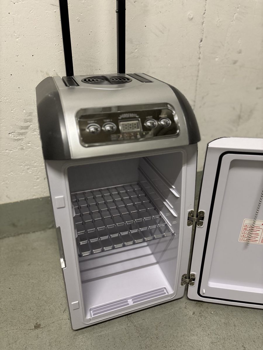 Frigoriferi: Mini Kühlschrank – Usato da Berikon venduto da ram_b8s8 2