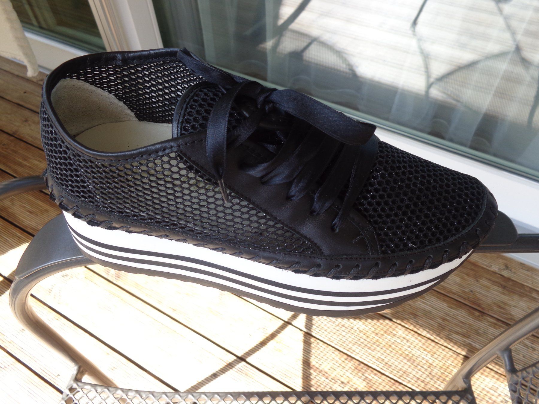 Scarpe da donna: Sneaker ca. 3mal getragen von Boutique – Usato da Sirnach venduto da spilo01