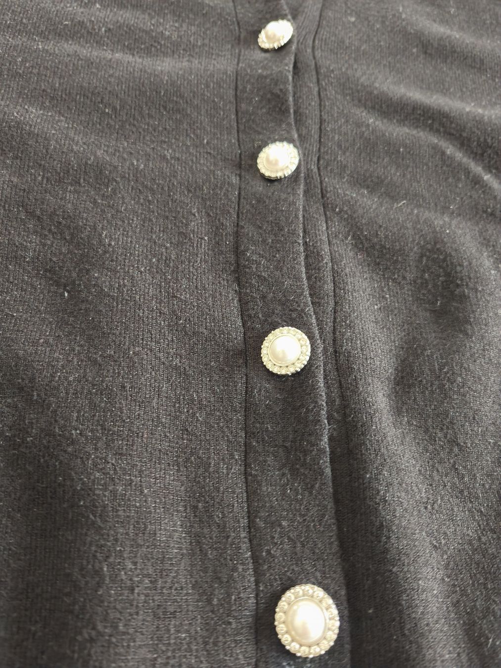 Pulls & Sweat-shirts: Damenpully, Schwarz, Chicoree. Gröss L – D'occasion à Wohlen AG par art_9qvl 2
