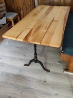 Bistrotisch Esche Gusseisenfüsse Table frêne pieds en fonte