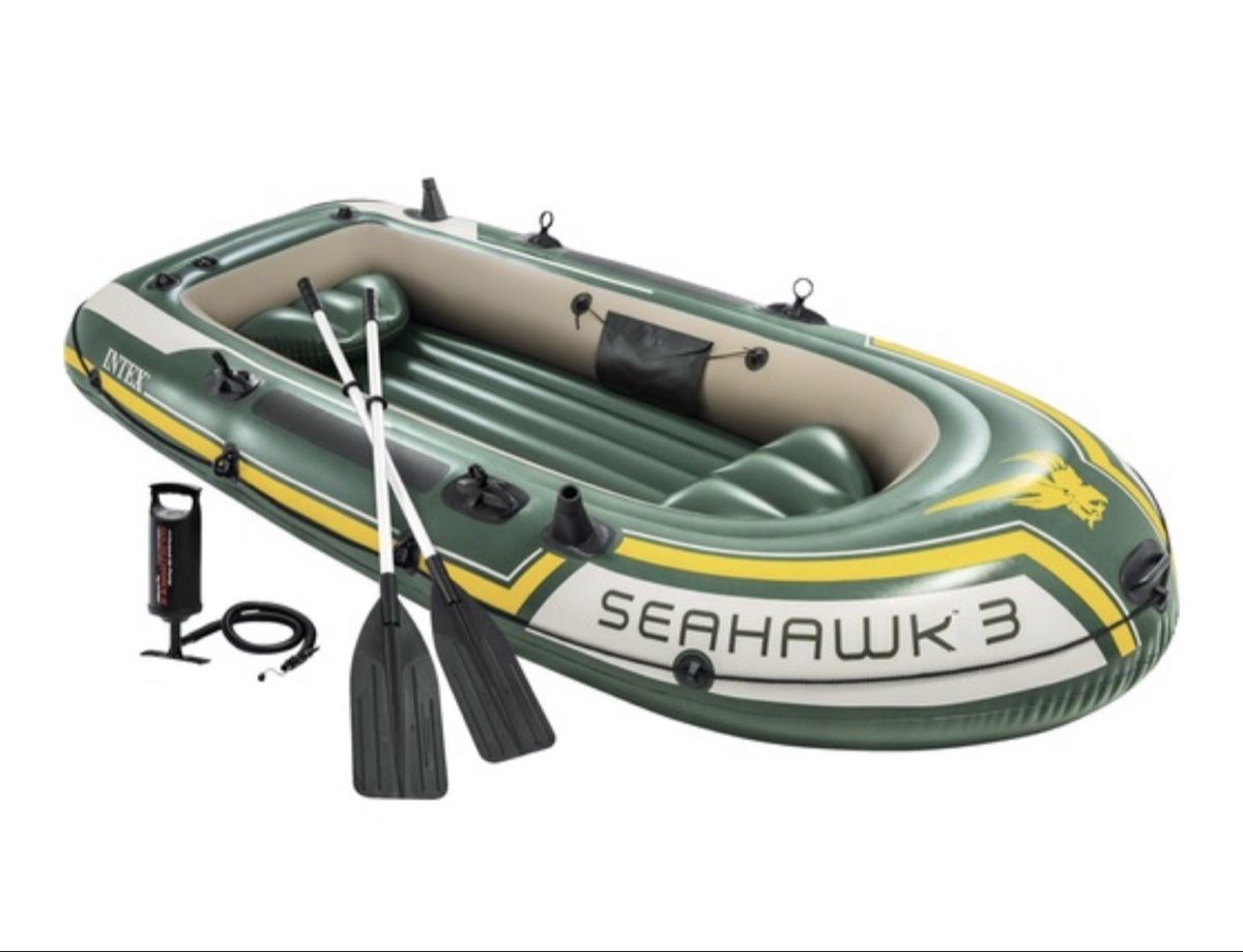 Bateaux: Schlauchboot Intex Seahawk 3 mit Zubehoer – D'occasion à Freienbach par man_y77l