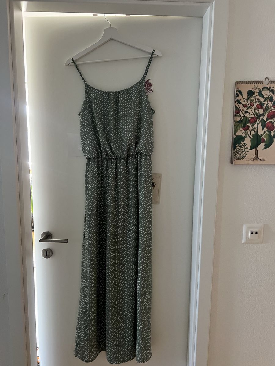 Only Vestiti: Sommerkleid  – Usato da Luzern venduto da leo_z5st