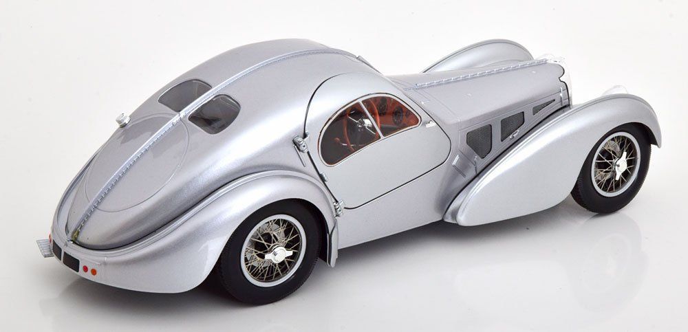 Bugatti Modellini d'auto: BUGATTI TYPE 57C ATLANTIC SILBER 1:18 SOLIDO – Nuovo e nell'imballaggio originale da Suhr venduto da Moebelsiralfred 3