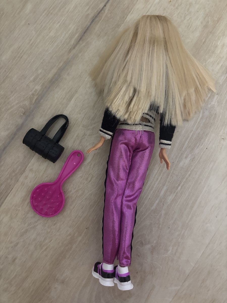 Bambole: Barbie  – Nuovo (secondo la descrizione) da Losone venduto da Tilly-nb7t 3