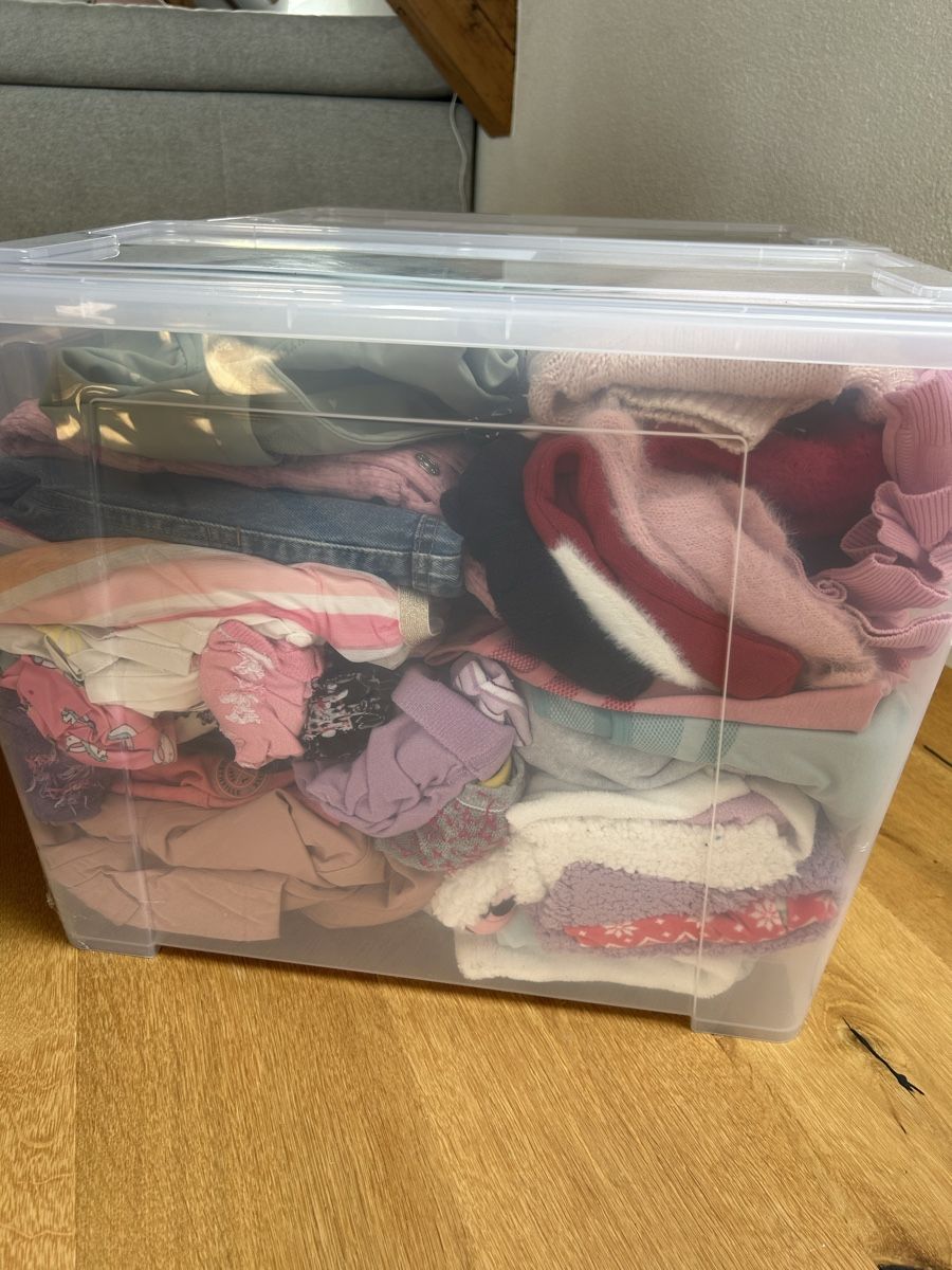 Lotti & Set di vestiti: Kleiderpaket Mädchen Grösse 104 – Usato da Oberlunkhofen venduto da doktor1313 3