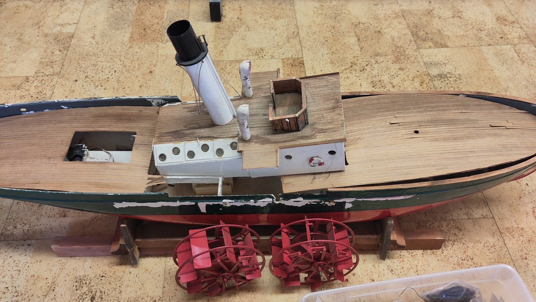 Graupner Modellismo RC: RC Dampfschiff Glasgow Echtdampf Wilesco Zweizylinder – Usato da Au ZH venduto da fixli81 3