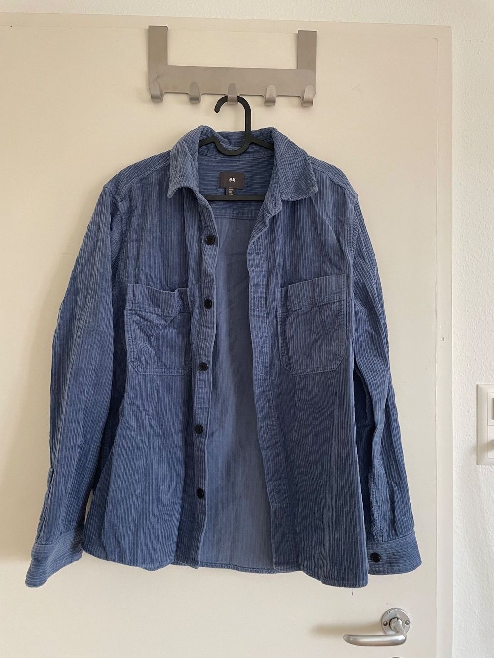 Hemden: Blaues Cord Hemd – Gebraucht aus Basel von schnudibu