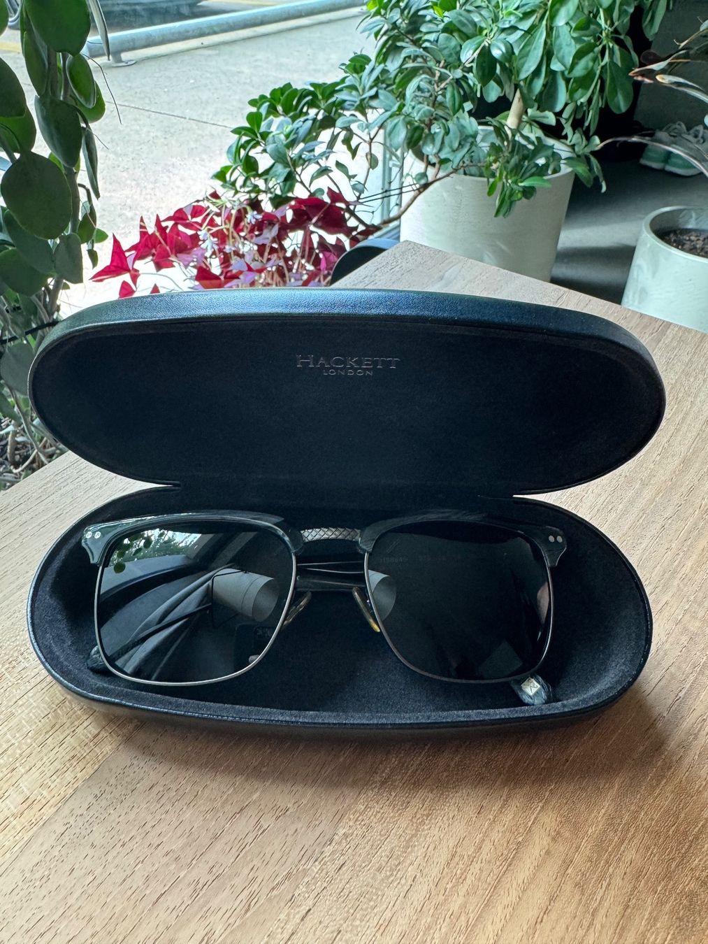 Hackett Occhiali & Lenti: Hackett HSB840 970 55/19 Cat3 – Usato da Zürich venduto da sppeidkryo