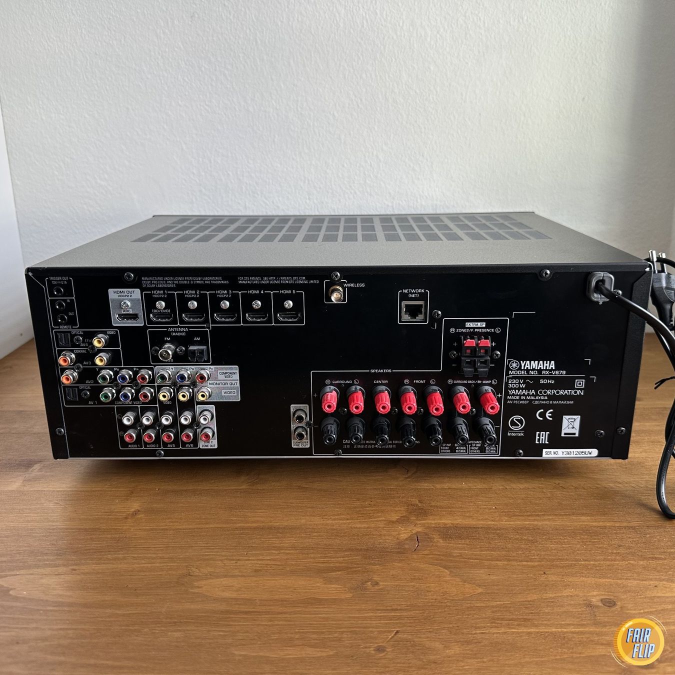 Yamaha Ricevitori: Yamaha RX-V679 AV Receiver 7.2 Kanal – Usato da Luzern venduto da fairflip 2