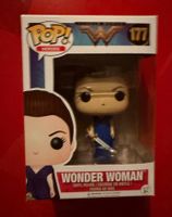 Funko Pop! Wonder Woman (blue dress)
