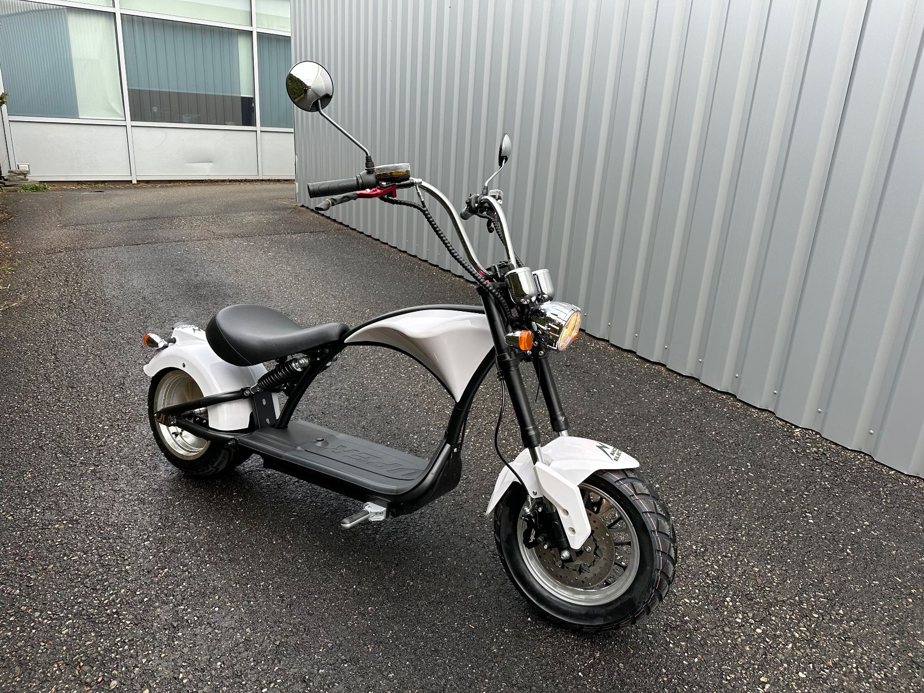 Next Electric Motors Scooter: Scooter Eléctrique Chopper – Nuovo (secondo la descrizione) da Courrendlin venduto da audittfl 1