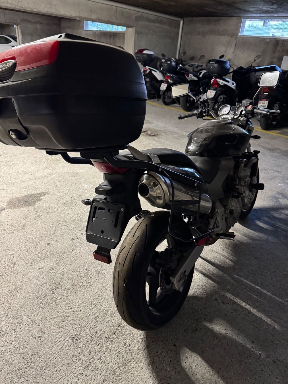 Honda Strada: Honda Hornet 600 – Usato da Belmont-Lausanne venduto da A.ndre 2