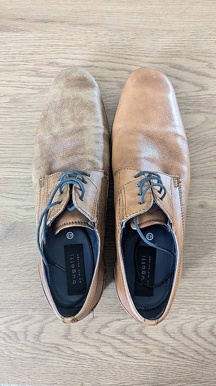 Bugatti Herrenschuhe: Business-Schuhe Bugatti Grösse 43 – Gebraucht aus Naters von liz_r7cw