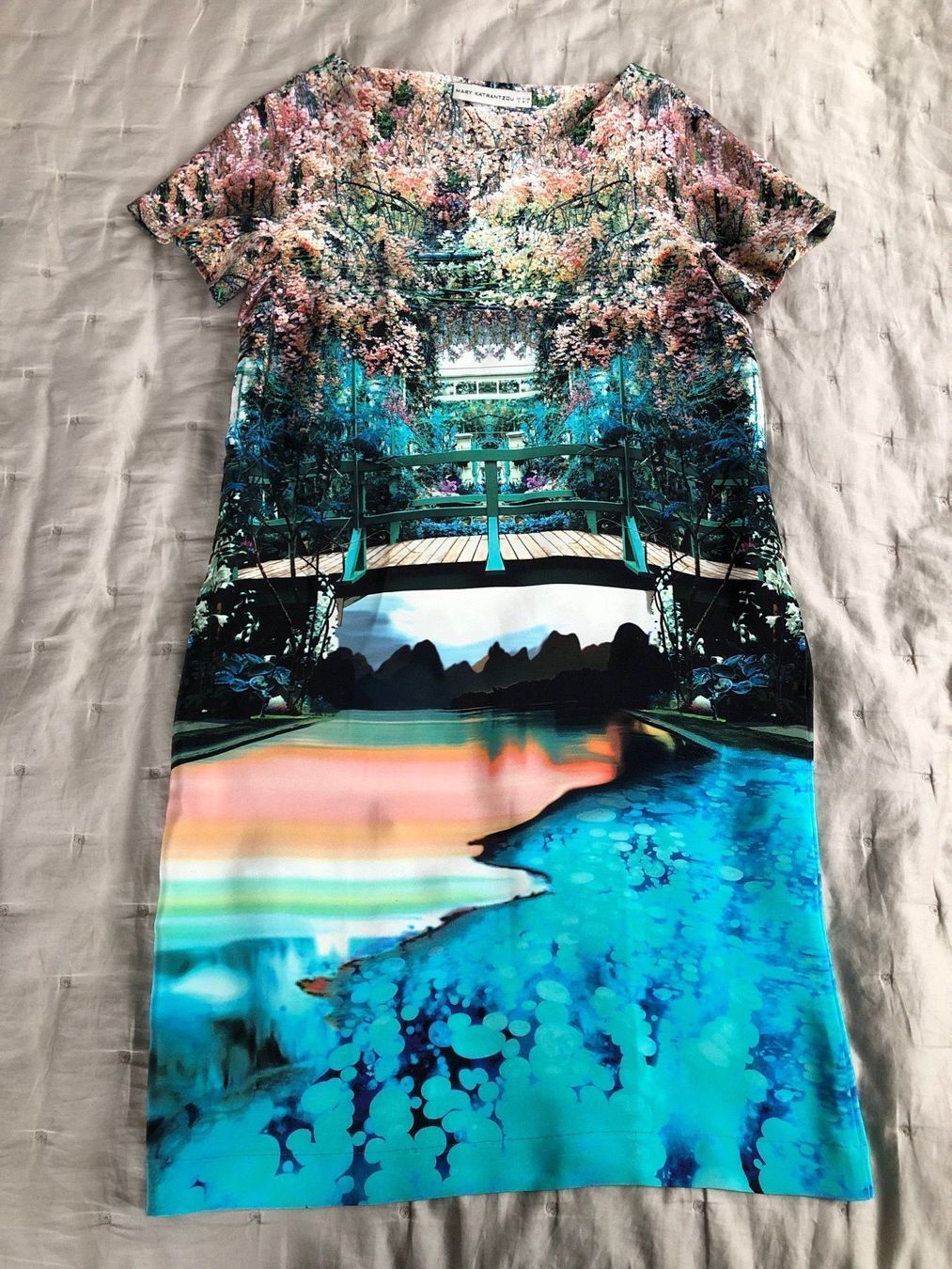 Vestiti: Mary Katrantzou silk dress (Seidenkleid) – Nuovo (secondo la descrizione) da Zurich venduto da MariaSPO