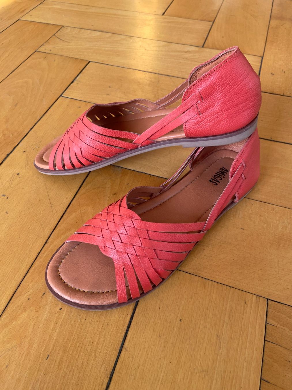 Scarpe da donna: AMiGAS Sandalen Gr 40 – Nuovo (secondo la descrizione) da Zürich venduto da DoraJean
