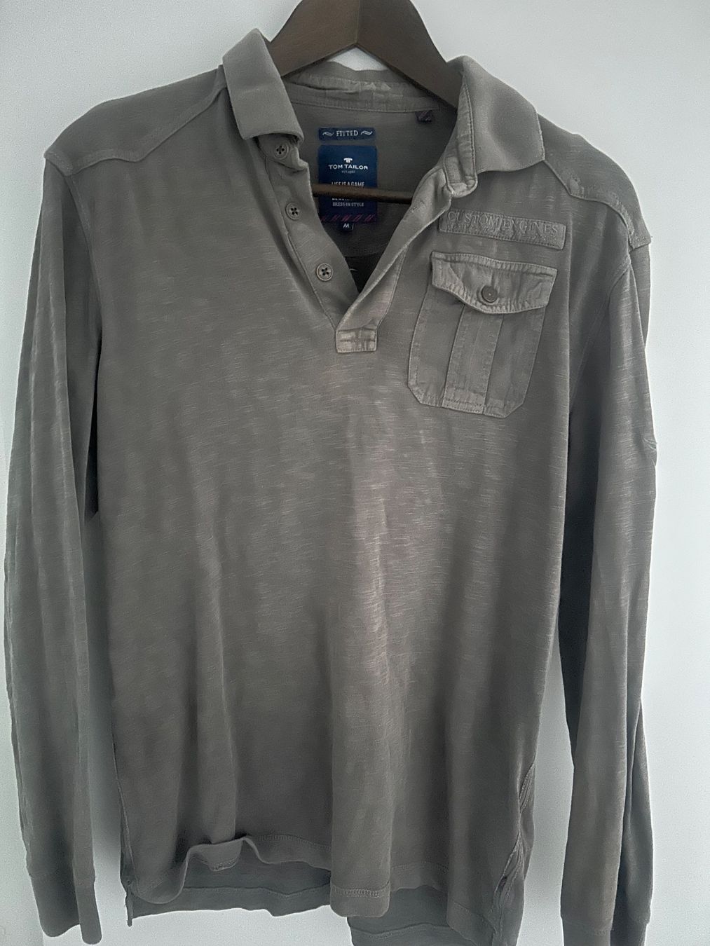 Tom Tailor Maglioni & Felpe: 5 Stück Tom Tailor Kleiderset Pullover Grösse M/L – Usato da Hittnau venduto da Oracel 3
