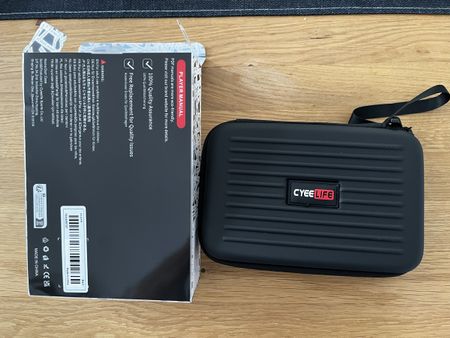 CYEE LIFE Dart Case schwarz neuwertig