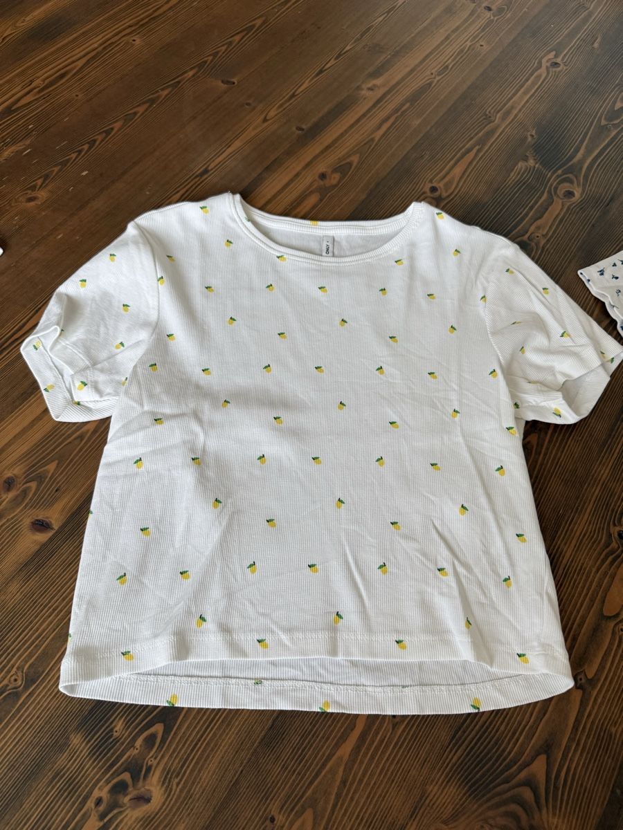 Only Lotti di vestiti: 3 Shirts Gröss L Only – Nuovo (secondo la descrizione) da Uhwiesen venduto da Zimtsterndli89 1