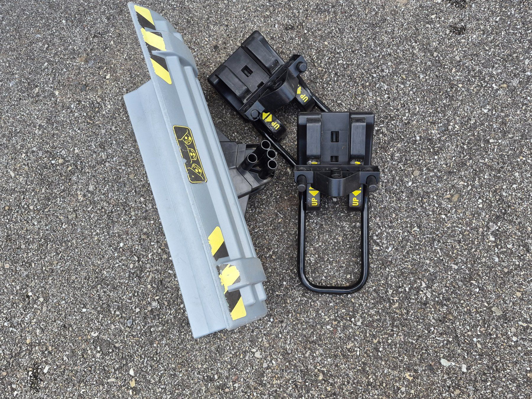 Schneeräumung: Schneepflug zu Trettraktor – Gebraucht aus Zollbrück von mosi123456 1