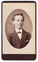 Fotografie T. Richard, Maenedorf, junger