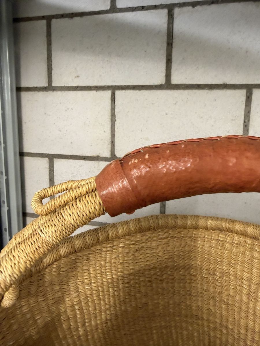 Autres articles pour la maison: Robuster Flechtkorb rund - Top Zustand – D'occasion à Egg b. Zürich par uniq2021 1