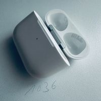Original Apple Ladecase MagSafe A2566 für AirPods 3 Gen.