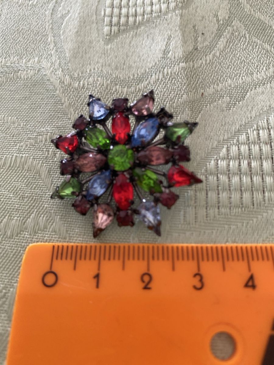 Broches & Aiguilles: Brosche mit Strasssteinen – D'occasion à Adliswil par luzia31 2