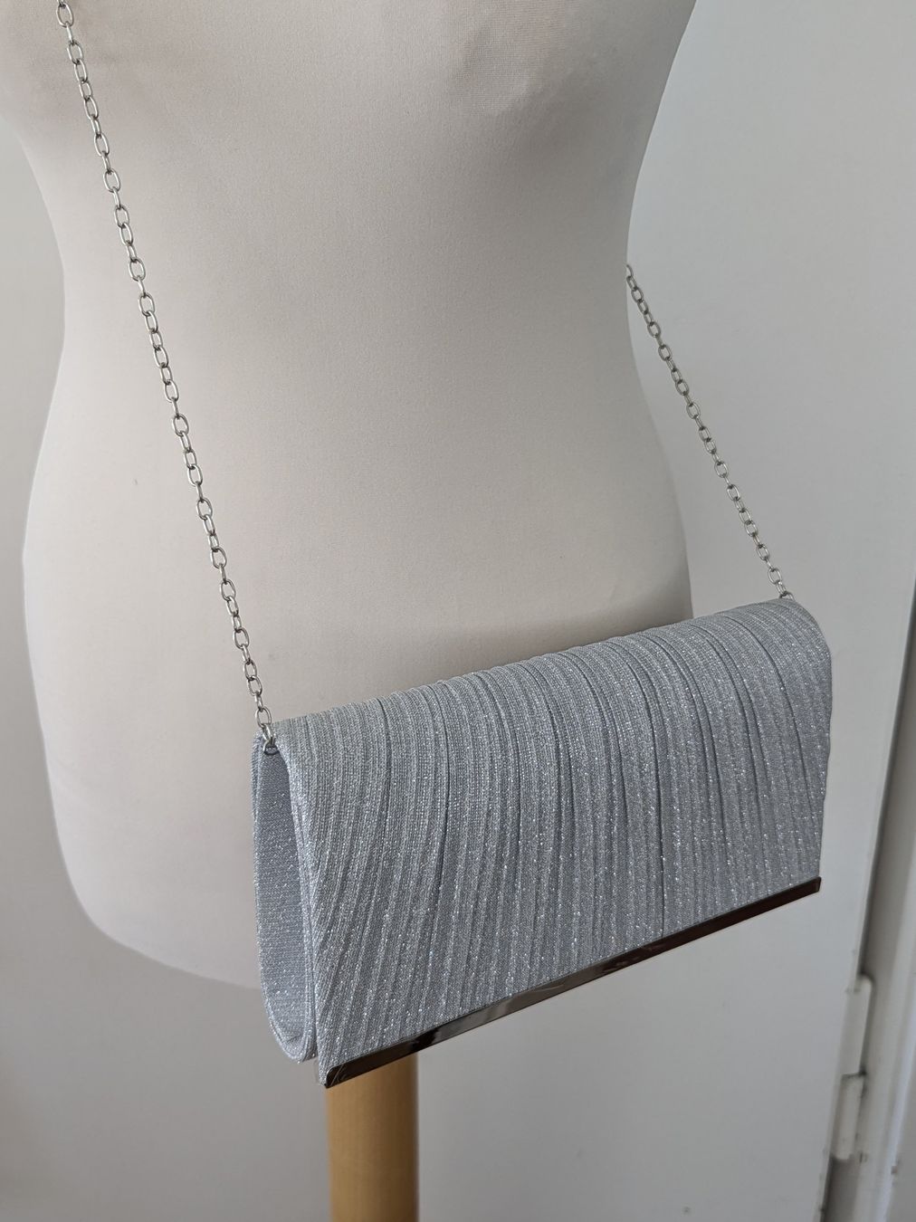 Borse da donna: Abend Handtasche – Nuovo e nell'imballaggio originale da Zürich venduto da Stonejewelry 1