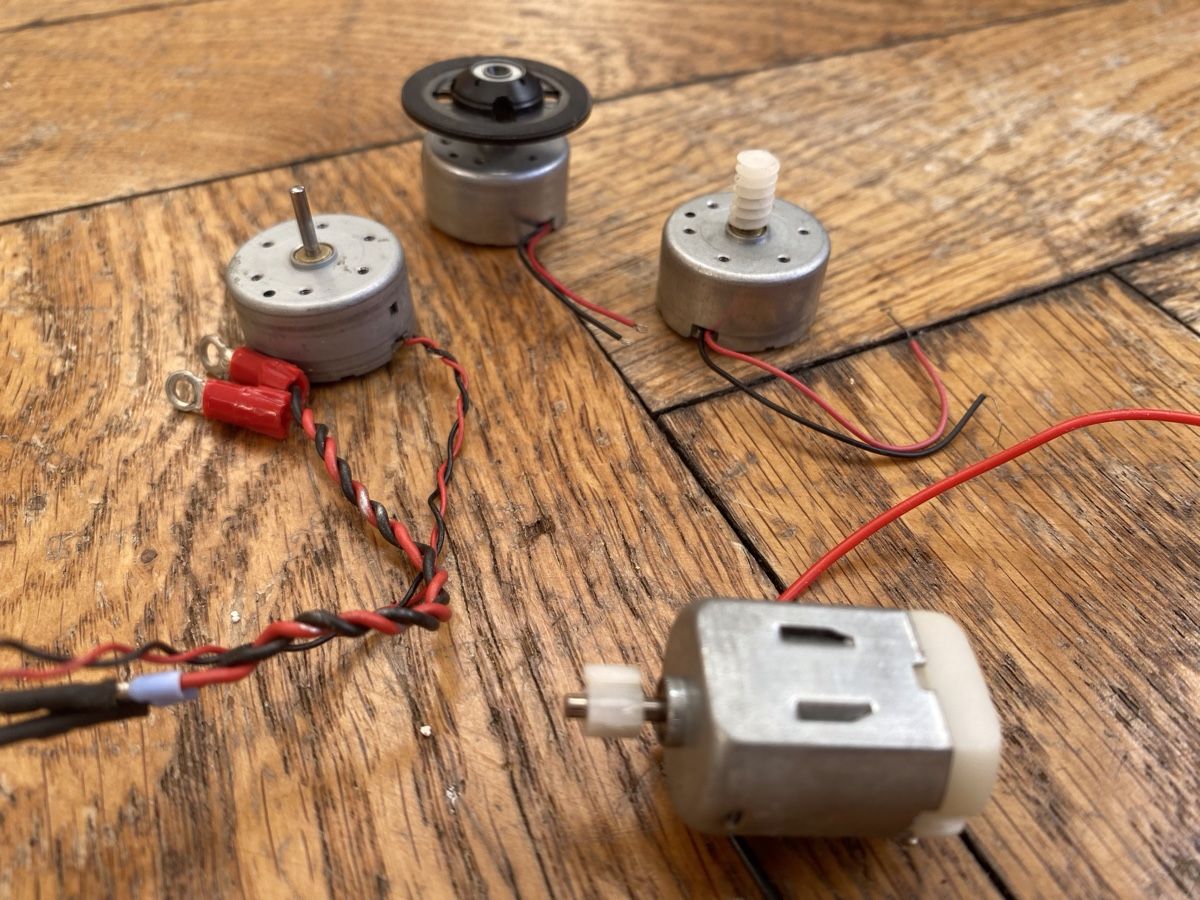 Componenti elettronici: diverse Elektroteile zum Basteln – Usato da Rorschach venduto da Fliegenflieger 3