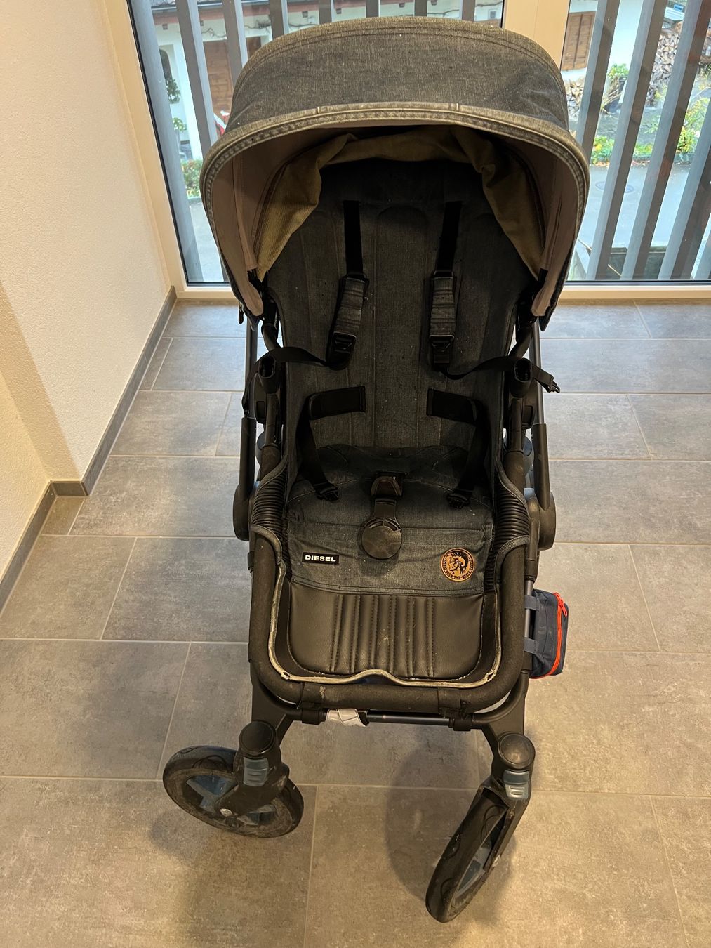 Bugaboo Carrozzine: Bugaboo Diesel Kinderwagen – Usato da Lufingen venduto da des_9gd8 1
