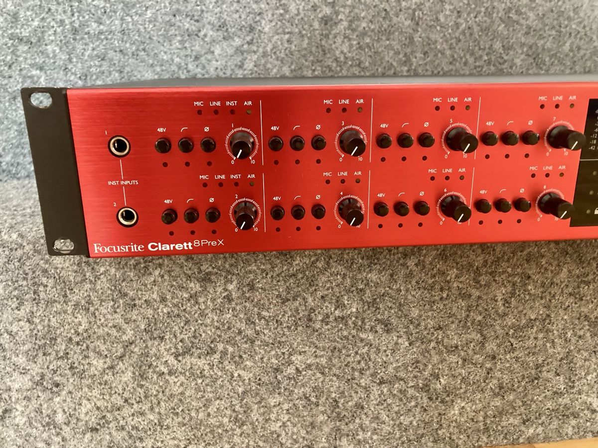 Focusrite Equipement studio: Focusrite Clarett 8Pre X Interface – D'occasion à Glattfelden par Pedals 2