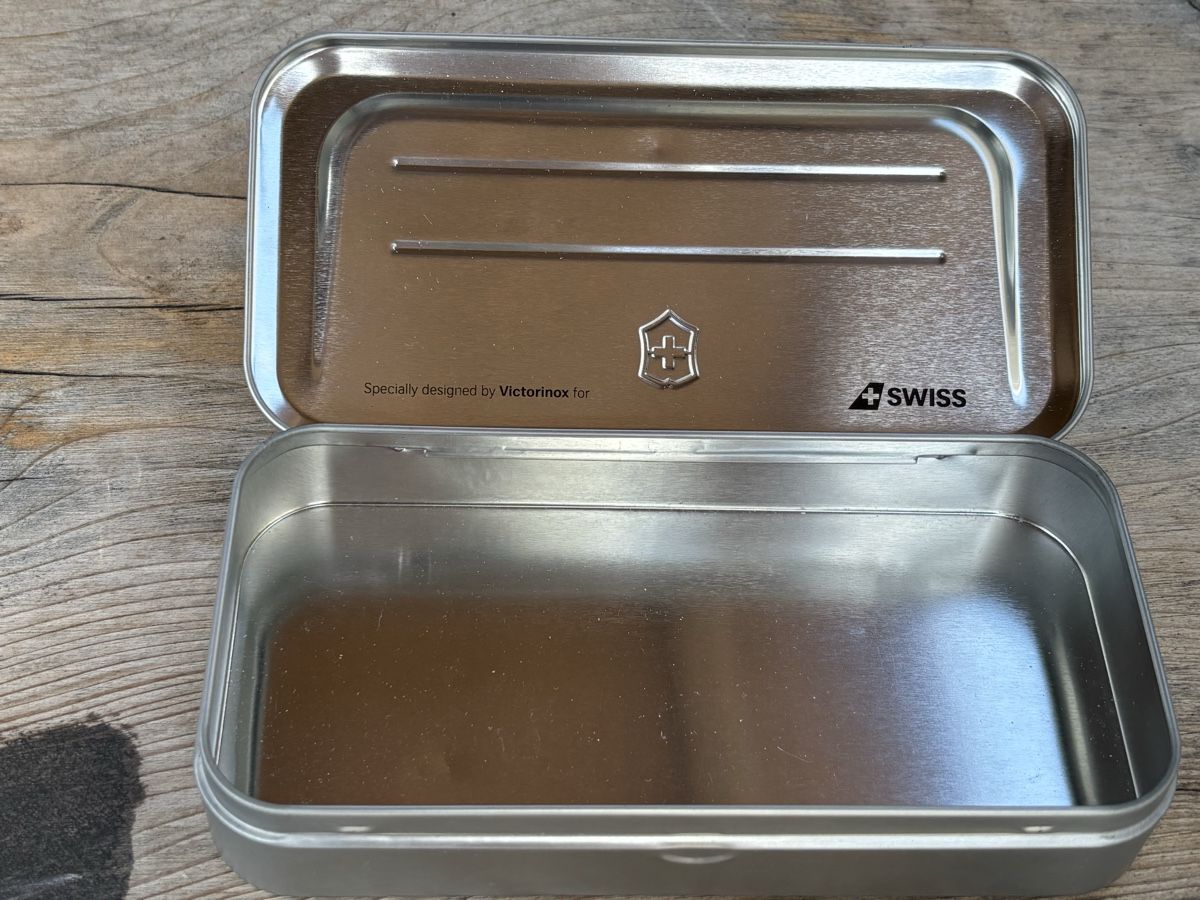 Custodie per cosmetici: Victorinox Dose Metall  – Usato da Würenlos venduto da Ashley24 1