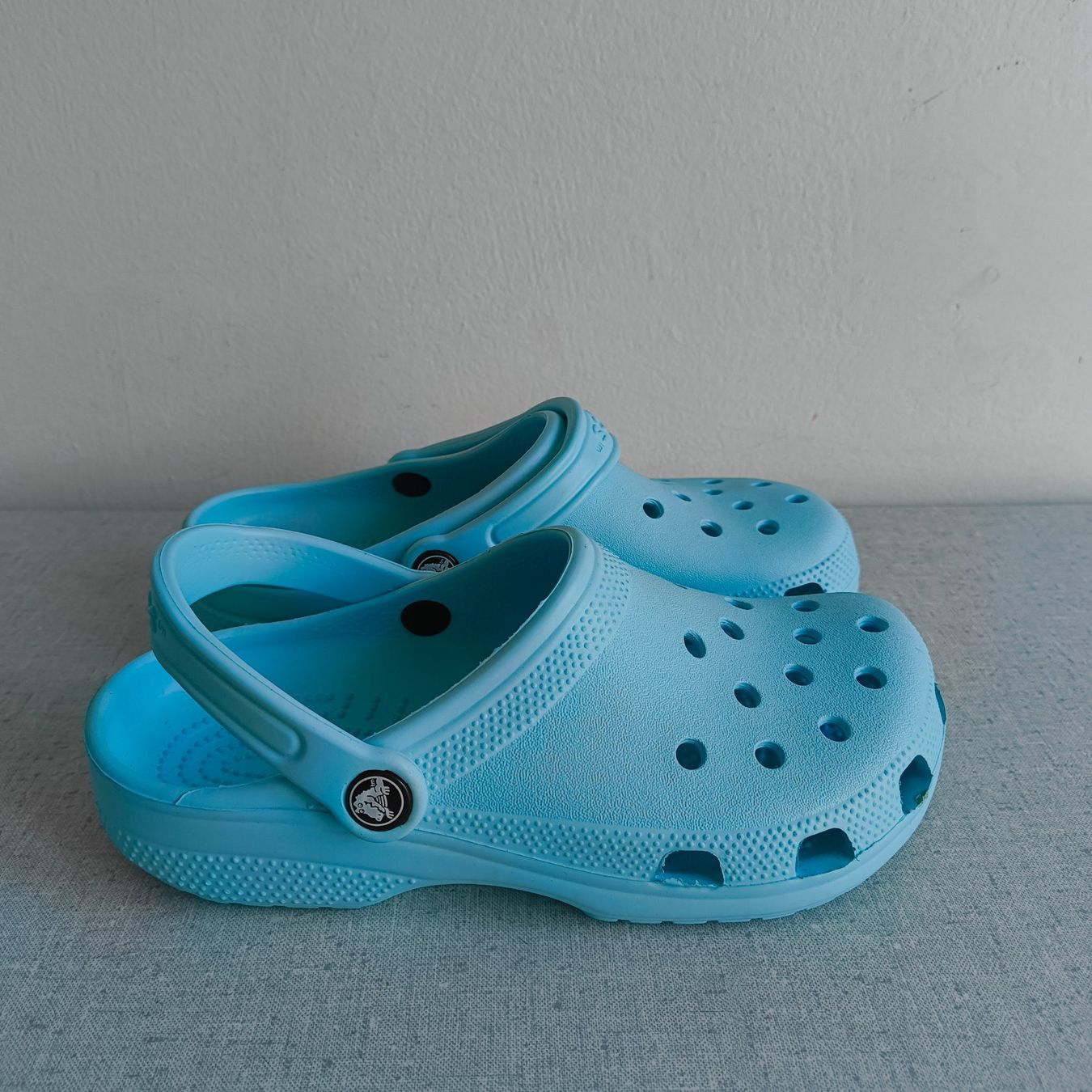 Crocs Chaussures hommes: Crocs Grösse 5-7, 37/38 – Neuf avec emballage d'origine à Uitikon Waldegg par PJLS1