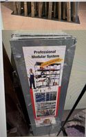 Gestell noch verpackt