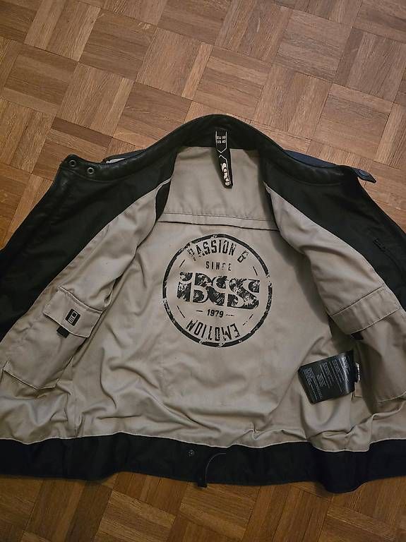 Vestes: IXS Töffjacke Herren EU 50 – D'occasion à Zug par glebehouse 1