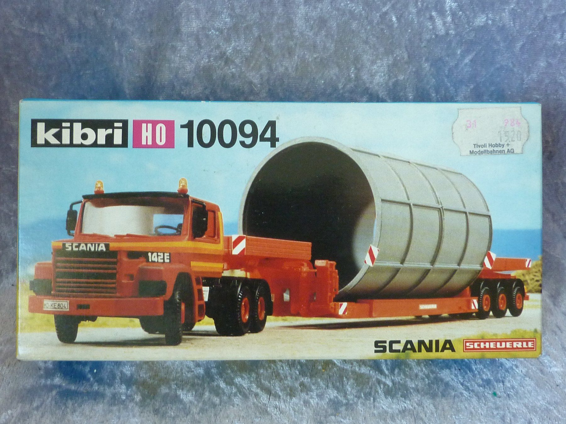 Kibri Modellini di ferrovie: Scania 142E 1:87 – Usato da Dürrenäsch venduto da modellautos4you