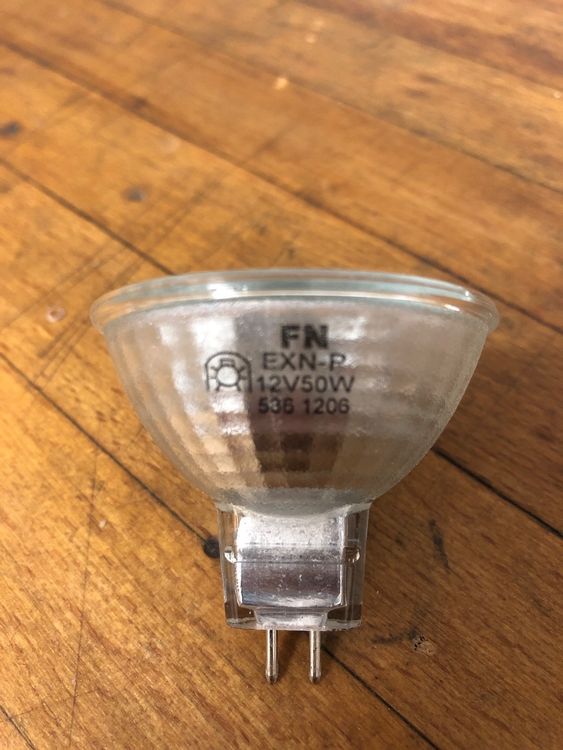 Ampoule Halogène GE 50W 12V GU5.3, Modèle D'occasion En état De Fonctionnement